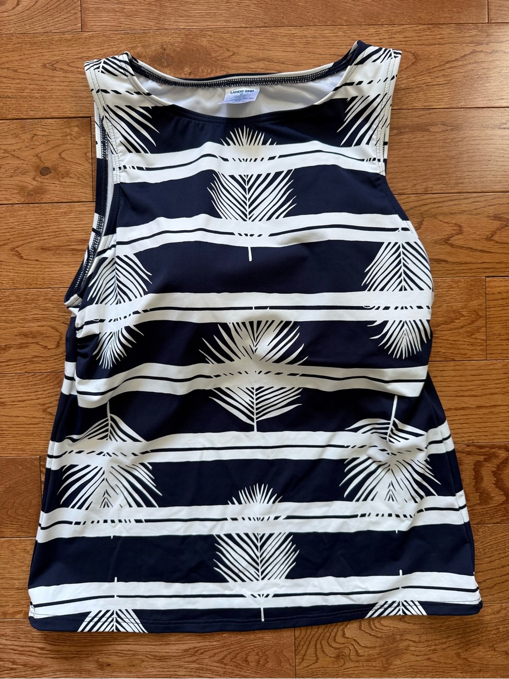 Lands end swim top, size 8P